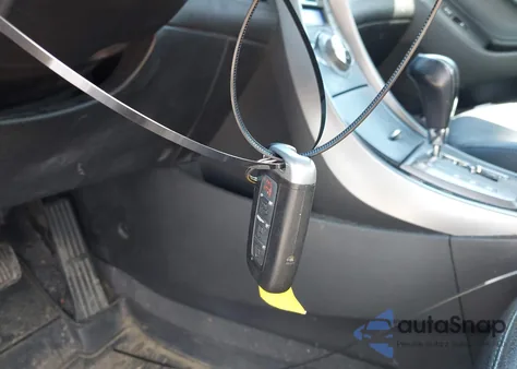 2013 Hyundai Elantra Limited z USA, uszkodzony, nr VIN 5NPDH4AE0DH250679